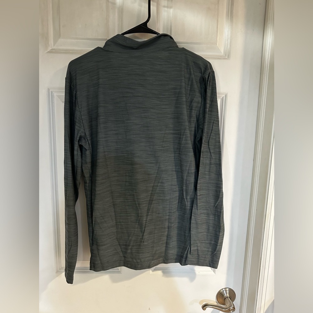 Nike 1/4 Zip Dri Fit Shirt - Picture 4 of 4